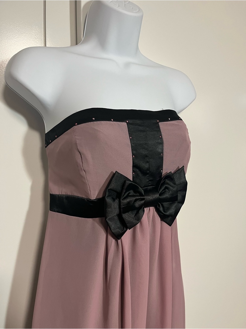 Strapless Lavendar Chiffon Dress Black Bow Accent Size 10 Formal Prom Cocktail - Picture 3 of 9